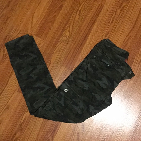 Arizona Jean Co. Camo Jeans - Picture 1 of 5